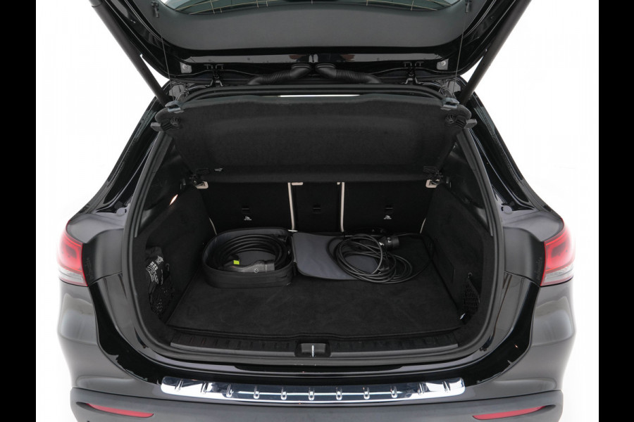 Mercedes-Benz EQA 350 4MATIC Luxury Line 67 kWh [ 3-Fase-11kW ]{SoH-94%} (INCL-BTW) *HEATPUMP | LEATHER | FULL-LED | BLINDSPOT | WIDESCREEN-DIGICOCKPIT | HEATED-SPORTSEATS | CAMERA | NAVI-FULLMAP | DAB | AMBIENTLIGHT | KEYLESS | LANE-ASSIST | 18''ALU*