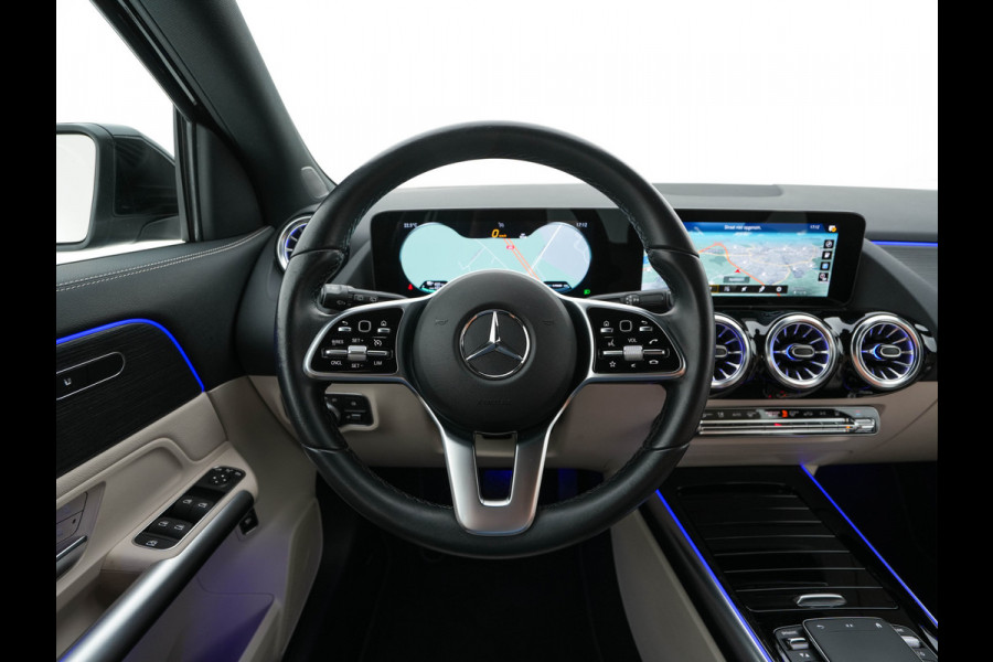 Mercedes-Benz EQA 350 4MATIC Luxury Line 67 kWh [ 3-Fase-11kW ]{SoH-94%} (INCL-BTW) *HEATPUMP | LEATHER | FULL-LED | BLINDSPOT | WIDESCREEN-DIGICOCKPIT | HEATED-SPORTSEATS | CAMERA | NAVI-FULLMAP | DAB | AMBIENTLIGHT | KEYLESS | LANE-ASSIST | 18''ALU*