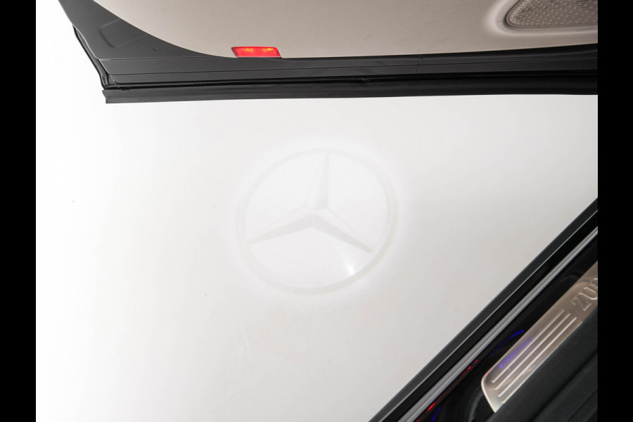 Mercedes-Benz EQA 350 4MATIC Luxury Line 67 kWh [ 3-Fase-11kW ]{SoH-94%} (INCL-BTW) *HEATPUMP | LEATHER | FULL-LED | BLINDSPOT | WIDESCREEN-DIGICOCKPIT | HEATED-SPORTSEATS | CAMERA | NAVI-FULLMAP | DAB | AMBIENTLIGHT | KEYLESS | LANE-ASSIST | 18''ALU*