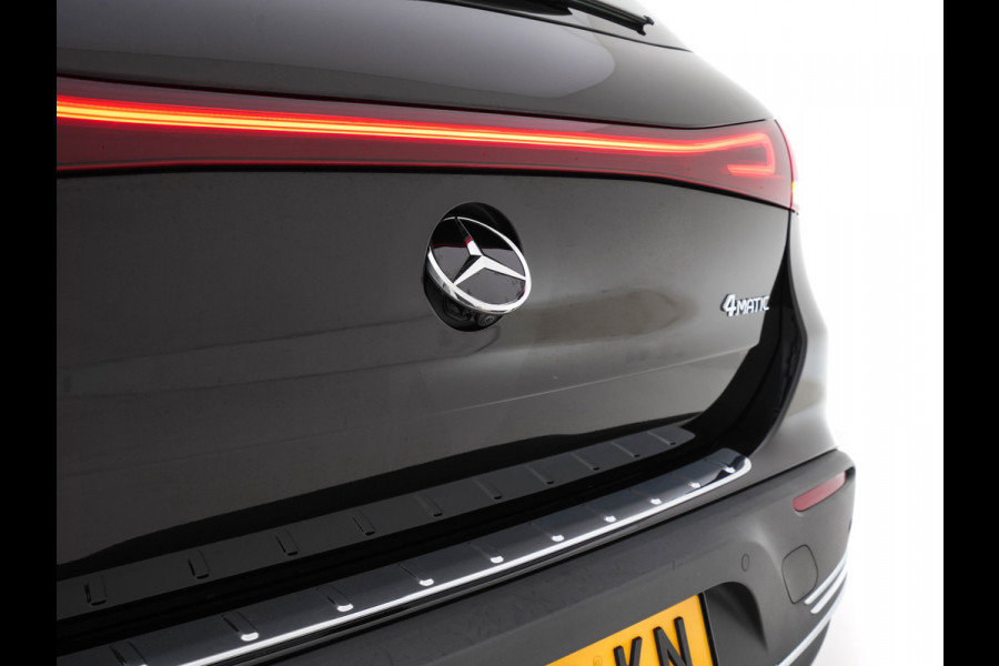 Mercedes-Benz EQA 350 4MATIC Luxury Line 67 kWh [ 3-Fase-11kW ]{SoH-94%} (INCL-BTW) *HEATPUMP | LEATHER | FULL-LED | BLINDSPOT | WIDESCREEN-DIGICOCKPIT | HEATED-SPORTSEATS | CAMERA | NAVI-FULLMAP | DAB | AMBIENTLIGHT | KEYLESS | LANE-ASSIST | 18''ALU*