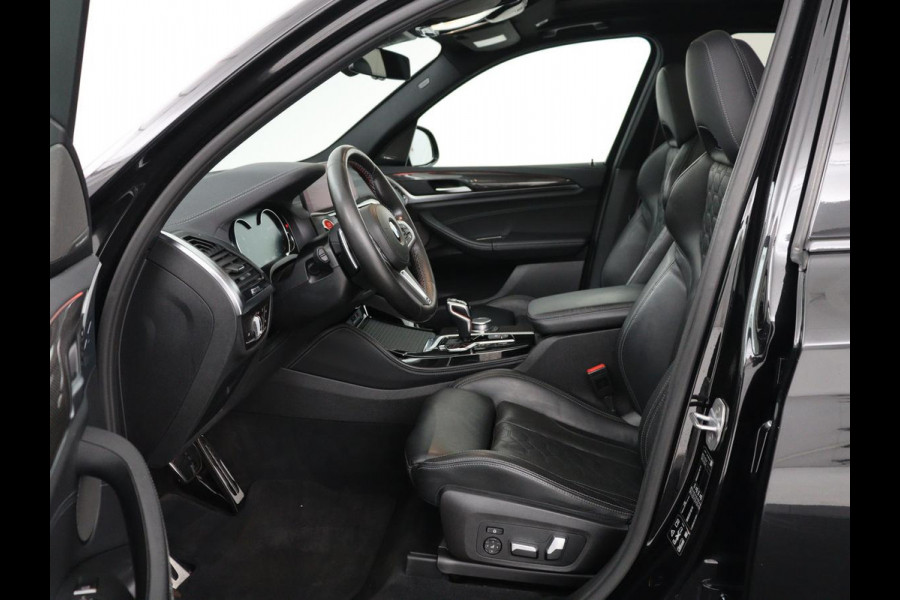 BMW X3 M Competition 510PK | Panoramadak | Head-Up | 360 Camera | Adaptive cruise | Leder | Achterbankverwarming | Carplay | Trekhaak | Sfeerverlichting | Harman/Kardon | Navigatie | Keyless | M Sportstoelen | 21'' velgen | Adaptief LED
