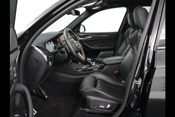 BMW X3 M Competition 510PK | Panoramadak | Head-Up | 360 Camera | Adaptive cruise | Leder | Achterbankverwarming | Carplay | Trekhaak | Sfeerverlichting | Harman/Kardon | Navigatie | Keyless | M Sportstoelen | 21'' velgen | Adaptief LED