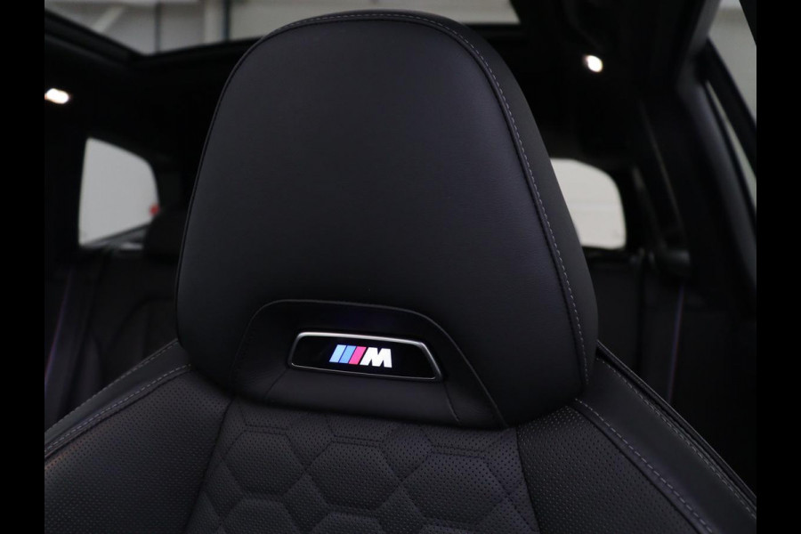 BMW X3 M Competition 510PK | Panoramadak | Head-Up | 360 Camera | Adaptive cruise | Leder | Achterbankverwarming | Carplay | Trekhaak | Sfeerverlichting | Harman/Kardon | Navigatie | Keyless | M Sportstoelen | 21'' velgen | Adaptief LED