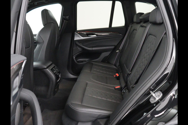 BMW X3 M Competition 510PK | Panoramadak | Head-Up | 360 Camera | Adaptive cruise | Leder | Achterbankverwarming | Carplay | Trekhaak | Sfeerverlichting | Harman/Kardon | Navigatie | Keyless | M Sportstoelen | 21'' velgen | Adaptief LED