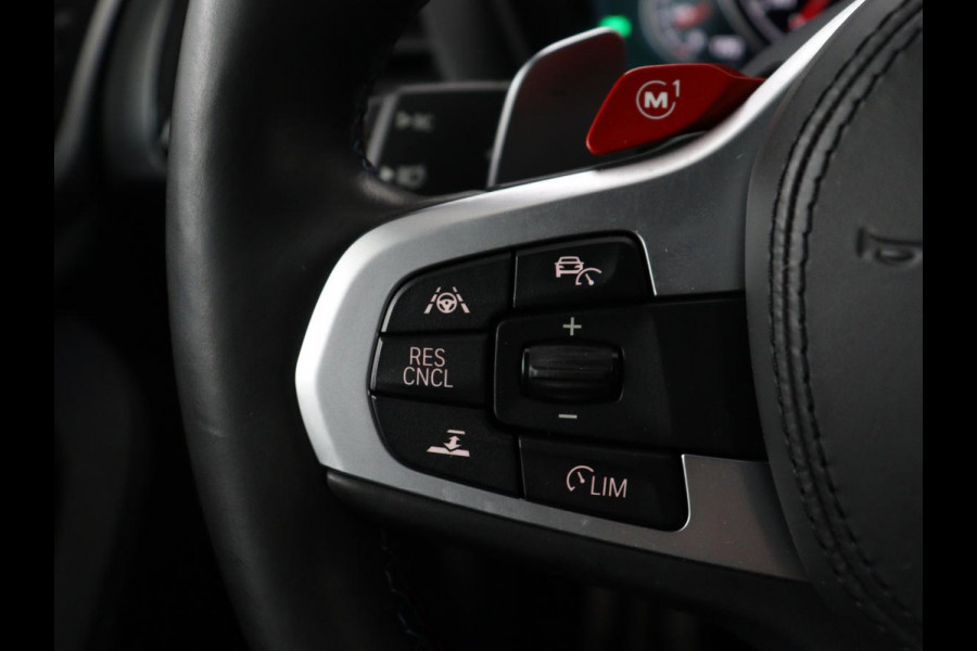 BMW X3 M Competition 510PK | Panoramadak | Head-Up | 360 Camera | Adaptive cruise | Leder | Achterbankverwarming | Carplay | Trekhaak | Sfeerverlichting | Harman/Kardon | Navigatie | Keyless | M Sportstoelen | 21'' velgen | Adaptief LED
