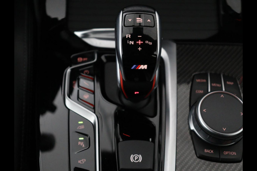 BMW X3 M Competition 510PK | Panoramadak | Head-Up | 360 Camera | Adaptive cruise | Leder | Achterbankverwarming | Carplay | Trekhaak | Sfeerverlichting | Harman/Kardon | Navigatie | Keyless | M Sportstoelen | 21'' velgen | Adaptief LED