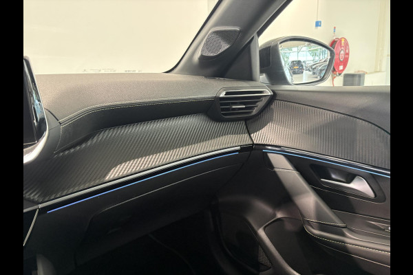 Peugeot 208 1.2 PureTech GT | Trekhaak afneembaar | Apple Carplay/Android Auto | Camera