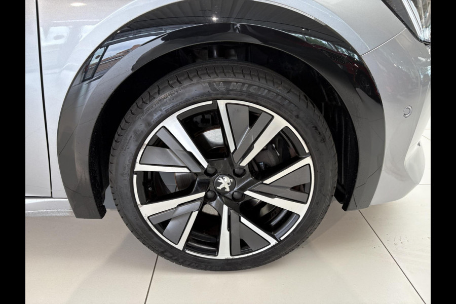 Peugeot 208 1.2 PureTech GT | Trekhaak afneembaar | Apple Carplay/Android Auto | Camera