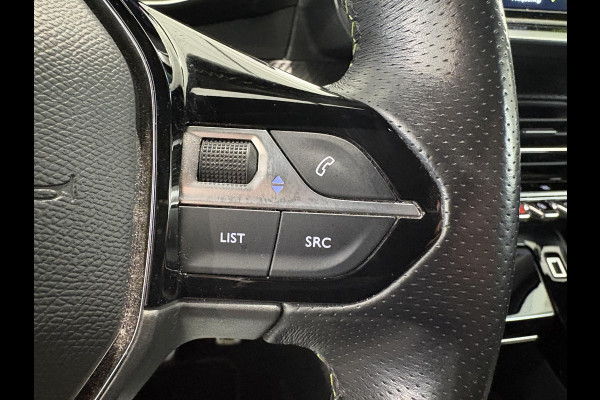 Peugeot 208 1.2 PureTech GT | Trekhaak afneembaar | Apple Carplay/Android Auto | Camera