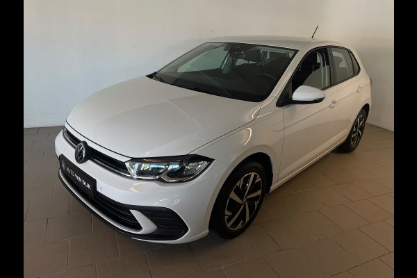 Volkswagen Polo 1.0 TSI Life Business TREKHAAK CLIMA MULTIMEDIA CRUISE PARKEERSENSOREN APPLE CARPLAY STOELVERWARMING PRIVACY GLAS