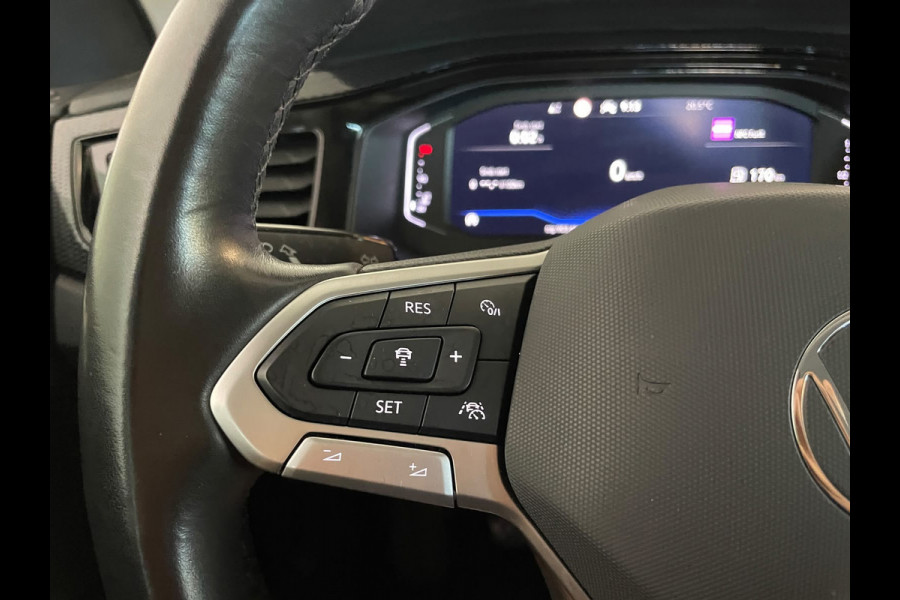 Volkswagen Polo 1.0 TSI Life Business TREKHAAK CLIMA MULTIMEDIA CRUISE PARKEERSENSOREN APPLE CARPLAY STOELVERWARMING PRIVACY GLAS