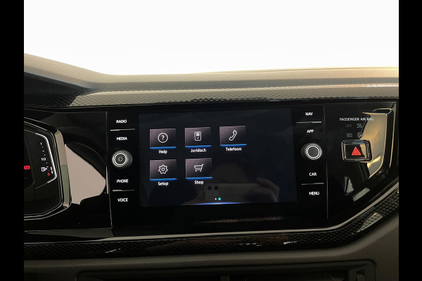 Volkswagen Polo 1.0 TSI Life Business TREKHAAK CLIMA MULTIMEDIA CRUISE PARKEERSENSOREN APPLE CARPLAY STOELVERWARMING PRIVACY GLAS