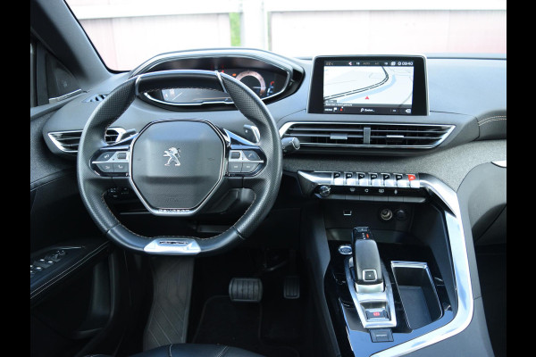 Peugeot 5008 1.2 PureTech GT-Line | navigatie | schuif kanteldak l elektrische kofferklep l trekhaak