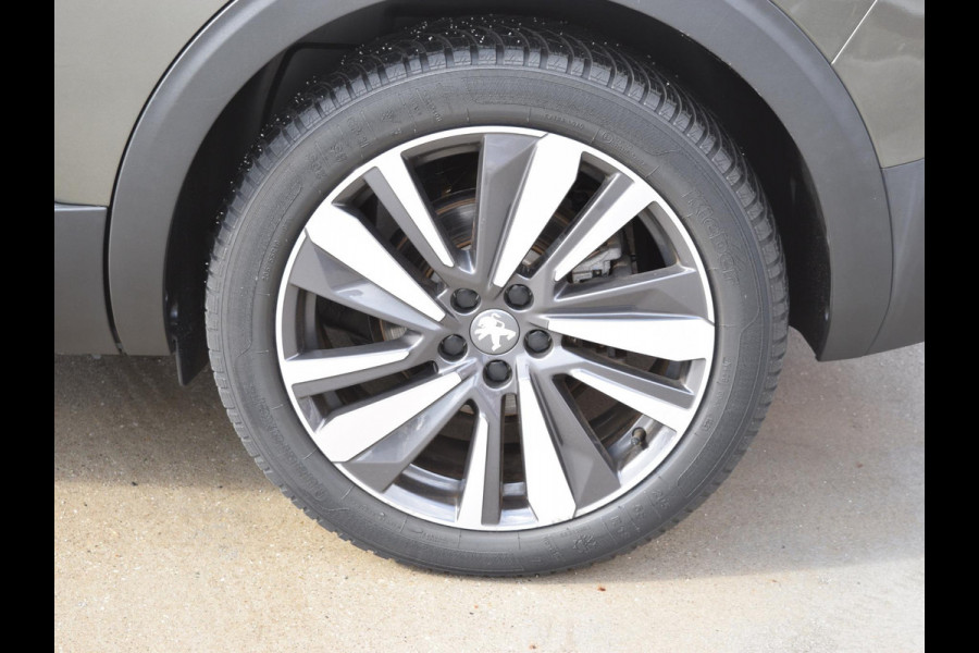 Peugeot 5008 1.2 PureTech GT-Line | navigatie | schuif kanteldak l elektrische kofferklep l trekhaak