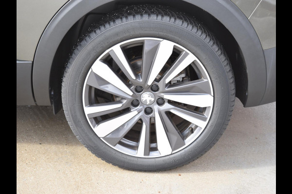 Peugeot 5008 1.2 PureTech GT-Line | navigatie | schuif kanteldak l elektrische kofferklep l trekhaak