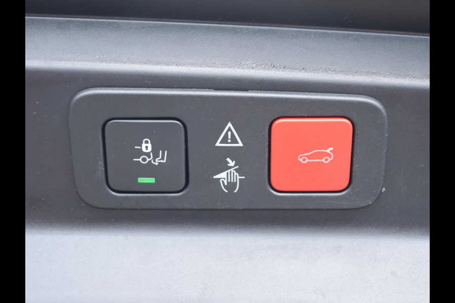 Peugeot 5008 1.2 PureTech GT-Line | navigatie | schuif kanteldak l elektrische kofferklep l trekhaak