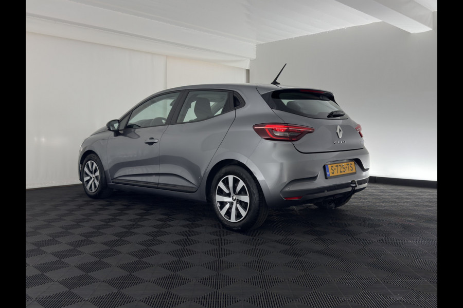 Renault Clio 1.6 E-Tech Hybrid 145 Equilibre (INCL.BTW) Aut. *FULL-LED | COMFORT-SEATS | CARPLAY | KEYLESS | DAB+ | ECC | PDC | CRUISE | TOWBAR*