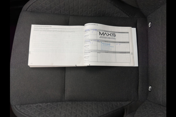 Renault Clio 1.6 E-Tech Hybrid 145 Equilibre (INCL.BTW) Aut. *FULL-LED | COMFORT-SEATS | CARPLAY | KEYLESS | DAB+ | ECC | PDC | CRUISE | TOWBAR*
