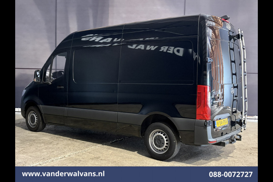 Mercedes-Benz Sprinter 314 CDI 143pk L2H2 Euro6 Airco | Navigatie | Trekhaak | Camera | Apple Carplay Android Auto, Trap, Leder, Bijrijdersbank