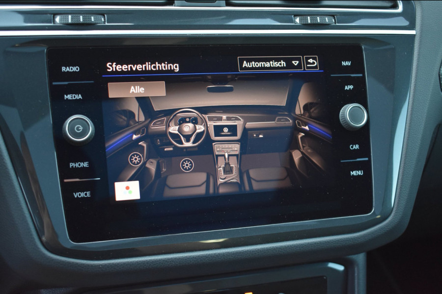 Volkswagen Tiguan 1.5 TSI R-Line Black Style | IQ.LIGHT | DEALER OND. | PANODAK | ADAPTIEVE CRUISE CONTROLE