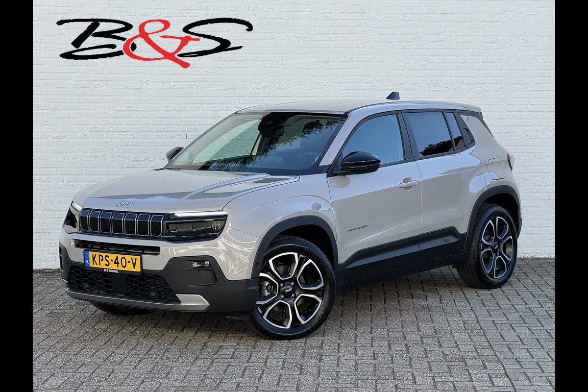 Jeep Avenger Summit 54 kWh Clima Camera Cruise Carplay PDC voor en achter Half Leder