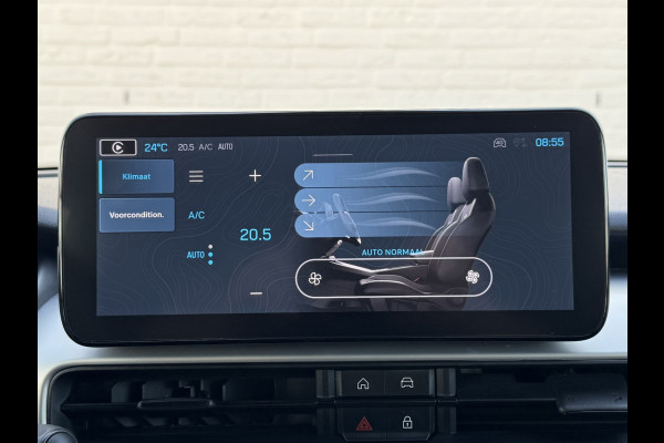 Jeep Avenger Summit 54 kWh Clima Camera Cruise Carplay PDC voor en achter Half Leder