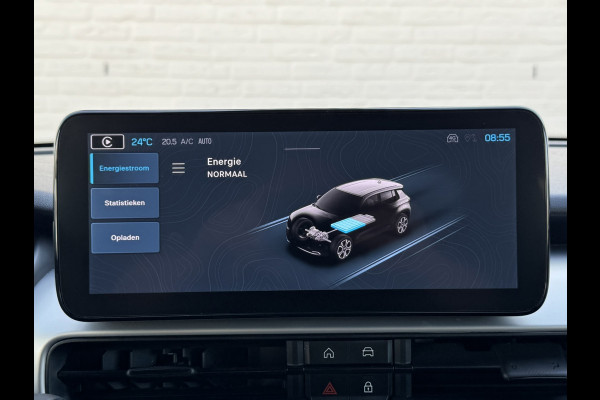 Jeep Avenger Summit 54 kWh Clima Camera Cruise Carplay PDC voor en achter Half Leder