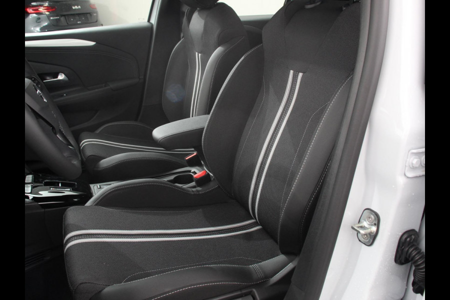Opel CORSA-E Long Range GS Automaat Navigatie Apple Carplay/Android Auto Lichtmetalen Velgen Cruise Control
