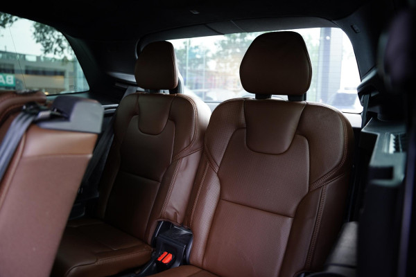 Volvo XC90 2.0 T8 Twin Engine AWD Inscription / Polestar / Bowers & Wilkins / Panoramadak / 1e Eigenaar
