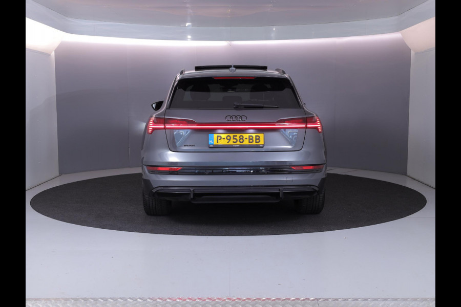 Audi e-tron 55 quattro S edition 95 kWh 408 pk | SOH 95,17% | Navigatie | Panoramadak | Parkeersensoren | Rondomzicht camera | B&O Soundsystem | Head-up display | Lederen bekleding | S-Line |