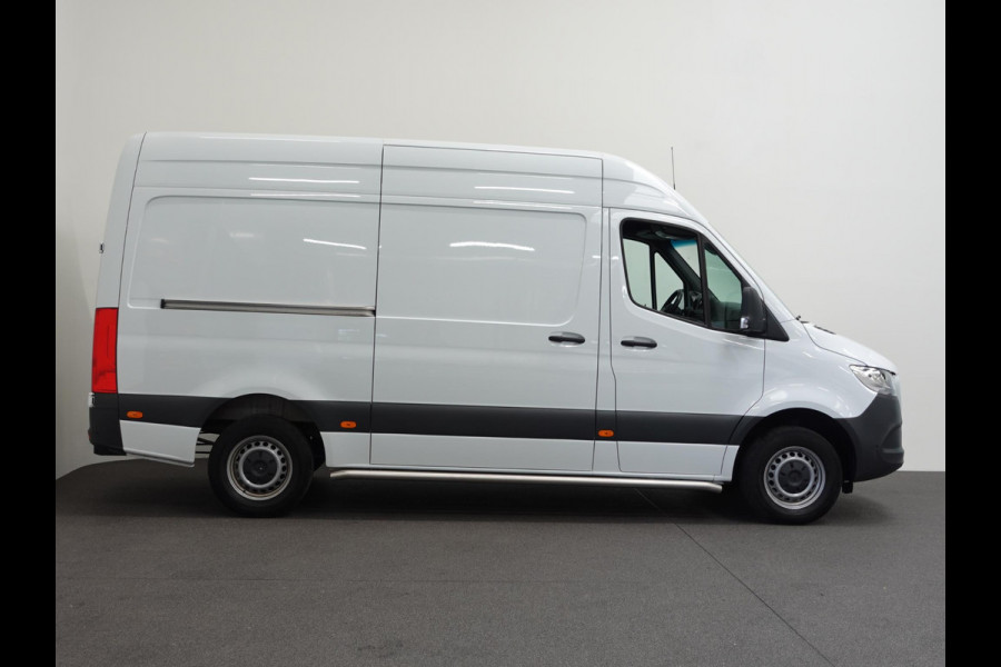 Mercedes-Benz Sprinter 315 1.9 CDI L2H2 RWD Automaat Airco Trekhaak Camera Navigatie