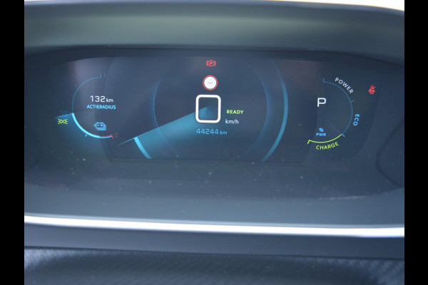 Peugeot e-208 EV GT Pack 50 kWh l voorstoelen verwarmd l adaptief cruise control l Apple Carplay/Android Auto l Alcantara bekleding