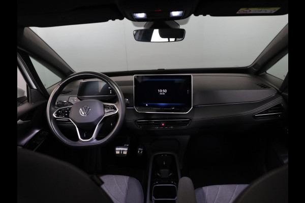 Volkswagen ID.3 Pro 59 kWh 204 pk | Navigatie | Warmtepomp | Parkeersensoren (Park assist) | Achteruitrijcamera | Matrix LED koplampen | Keyless |
