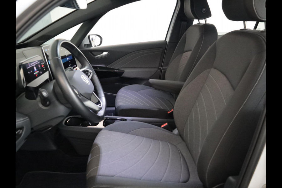 Volkswagen ID.3 Pro 59 kWh 204 pk | Navigatie | Warmtepomp | Parkeersensoren (Park assist) | Achteruitrijcamera | Matrix LED koplampen | Keyless |