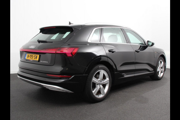 Audi e-tron e-tron 50 quattro Launch edition Navigatie Climate Control Parkeer Sensoren Lichtmetalen velgen