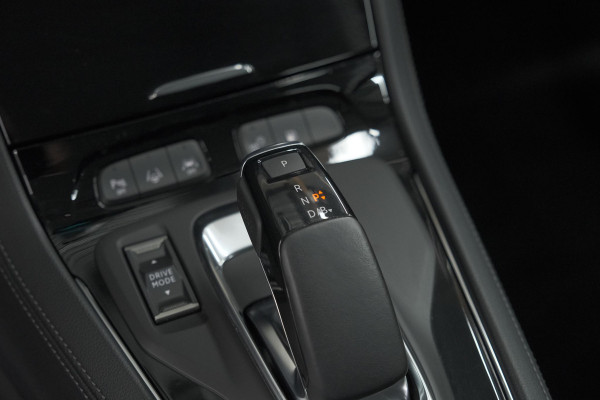 Opel Grandland 1.6 Turbo Plug-In Hybrid GS Line | Adaptieve Cruise Control | Alcantara Pakket | Camera | Apple Carplay