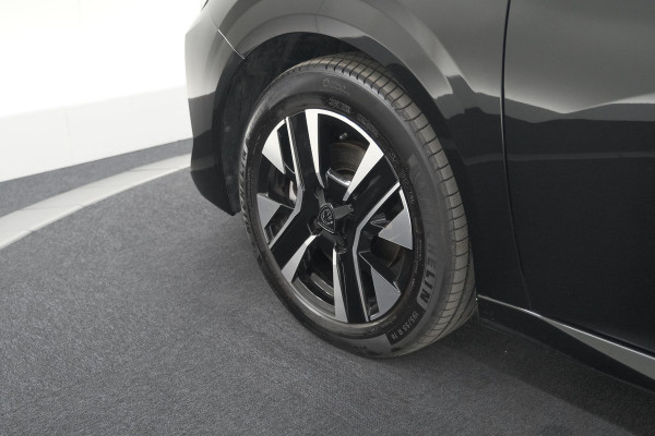 Peugeot 208 PureTech 100 Allure | Apple Carplay | Parkeersensoren | Climate Control