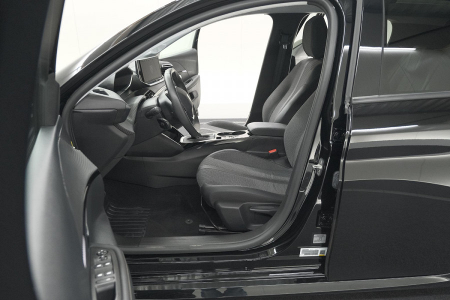 Peugeot 208 PureTech 100 Allure | Apple Carplay | Parkeersensoren | Climate Control