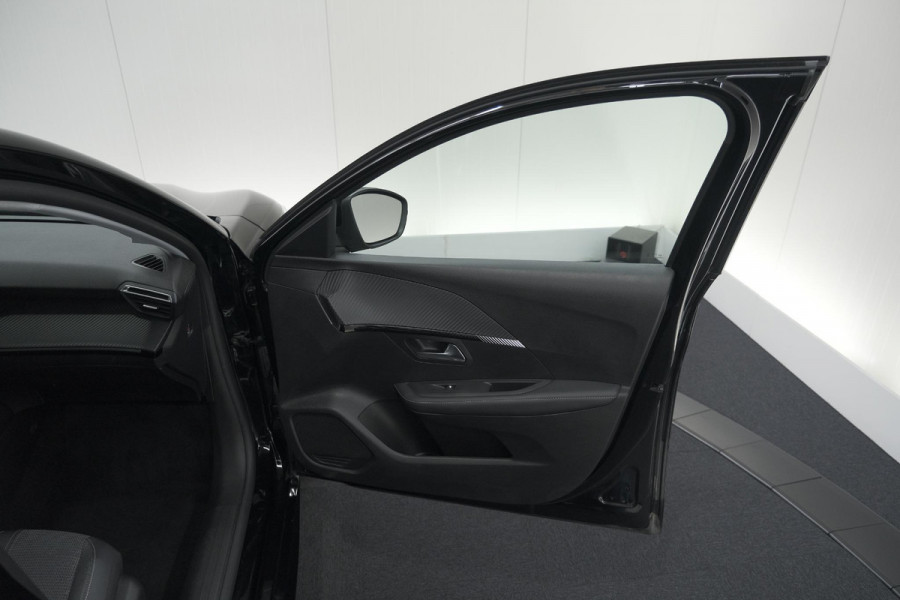 Peugeot 208 PureTech 100 Allure | Apple Carplay | Parkeersensoren | Climate Control