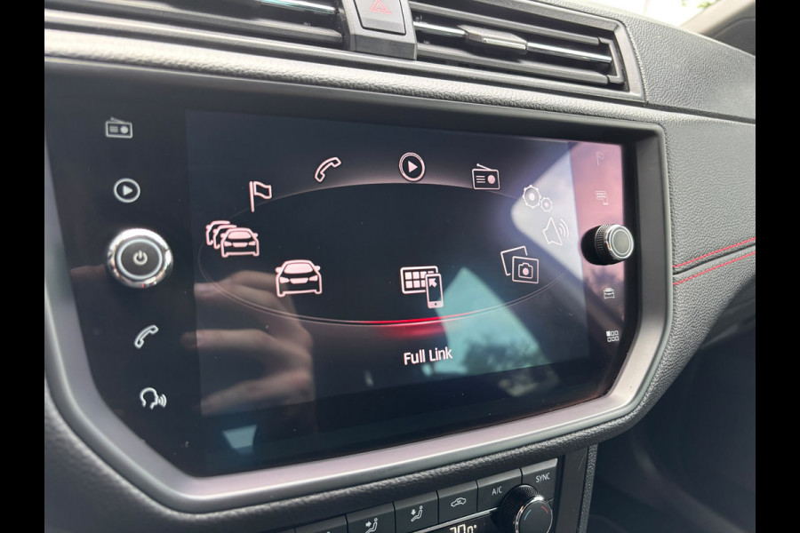 Seat Ibiza 1.0 TSI FR Business Intense | Apple Carplay | Achterruitrijcamera | Adaptieve Cruise | Navi