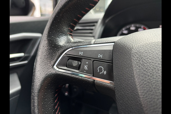 Seat Ibiza 1.0 TSI FR Business Intense | Apple Carplay | Achterruitrijcamera | Adaptieve Cruise | Navi