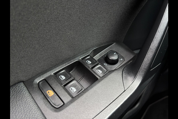 Seat Ibiza 1.0 TSI FR Business Intense | Apple Carplay | Achterruitrijcamera | Adaptieve Cruise | Navi