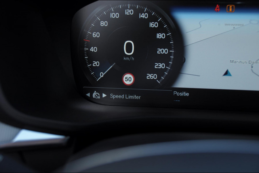 Volvo XC60 T6 350PK Automaat Recharge Inscription / Trekhaak / 360 camera / Leder dashboard  / Head-up display / Harman Kardon audio/ BLIS/ Elektrischbedienbare stoelen met geheugen / Panoramadak/ Adaptive cruise control/ Pilot assist/ Apple Carplay/ Android auto/