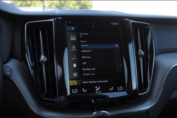 Volvo XC60 T6 350PK Automaat Recharge Inscription / Trekhaak / 360 camera / Leder dashboard  / Head-up display / Harman Kardon audio/ BLIS/ Elektrischbedienbare stoelen met geheugen / Panoramadak/ Adaptive cruise control/ Pilot assist/ Apple Carplay/ Android auto/