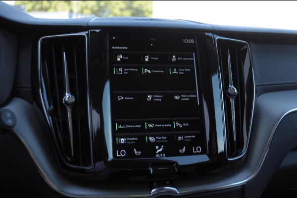Volvo XC60 T6 350PK Automaat Recharge Inscription / Trekhaak / 360 camera / Leder dashboard  / Head-up display / Harman Kardon audio/ BLIS/ Elektrischbedienbare stoelen met geheugen / Panoramadak/ Adaptive cruise control/ Pilot assist/ Apple Carplay/ Android auto/