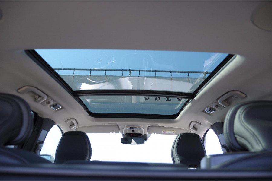 Volvo XC60 T6 350PK Automaat Recharge Inscription / Trekhaak / 360 camera / Leder dashboard  / Head-up display / Harman Kardon audio/ BLIS/ Elektrischbedienbare stoelen met geheugen / Panoramadak/ Adaptive cruise control/ Pilot assist/ Apple Carplay/ Android auto/