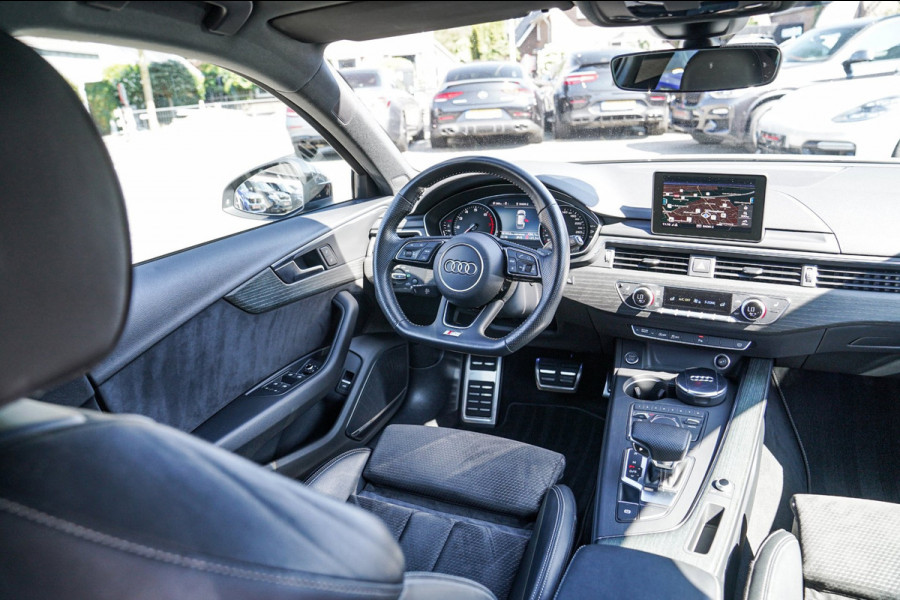 Audi A4 Avant 40 TFSI Sport S line black edition | Stoelverwarming | Bang & Olufsen | Camera