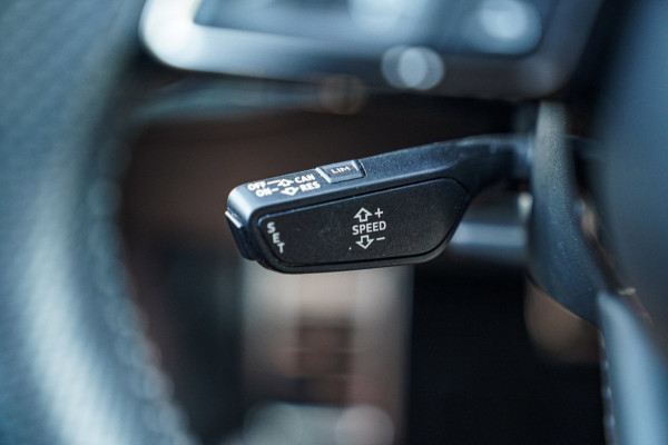 Audi A4 Avant 40 TFSI Sport S line black edition | Stoelverwarming | Bang & Olufsen | Camera