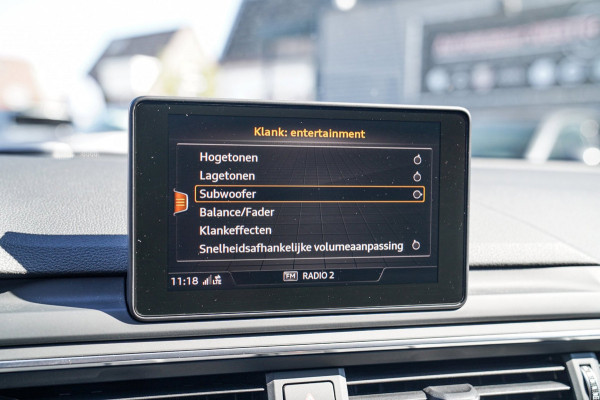 Audi A4 Avant 40 TFSI Sport S line black edition | Stoelverwarming | Bang & Olufsen | Camera