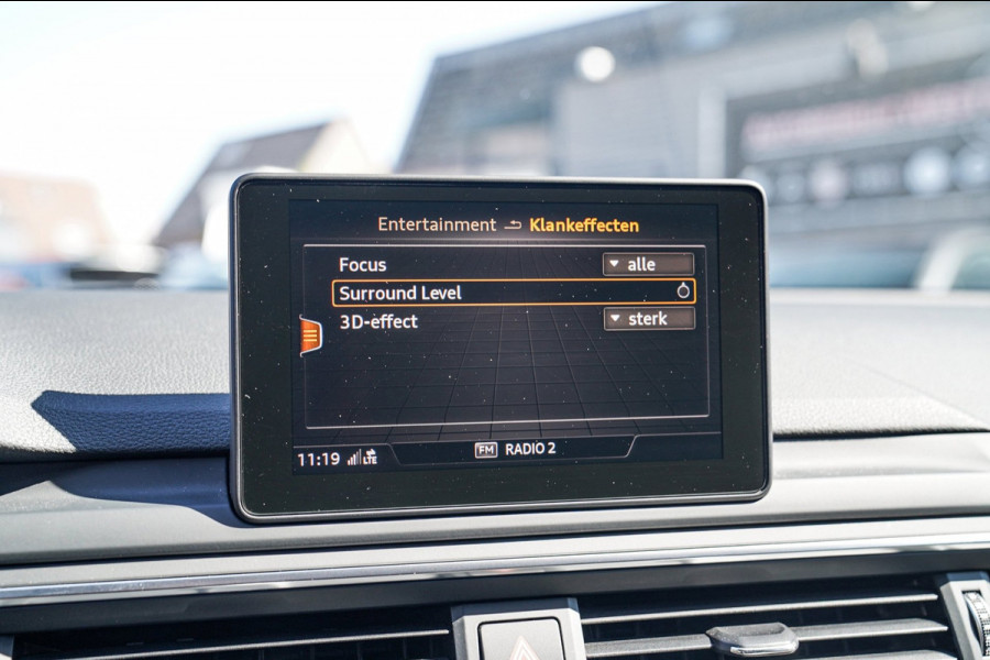 Audi A4 Avant 40 TFSI Sport S line black edition | Stoelverwarming | Bang & Olufsen | Camera